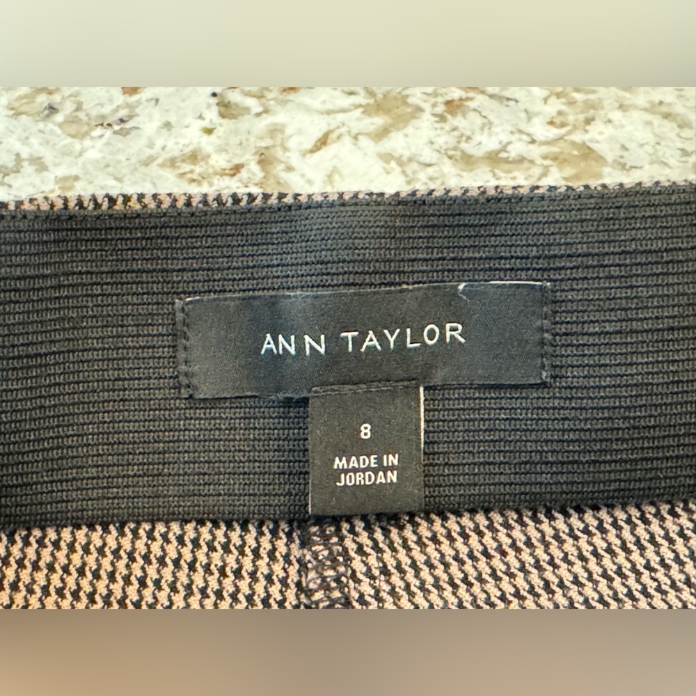 ANN TAYLOR houndstooth slacks, 8, EUC - Picture 3 of 8